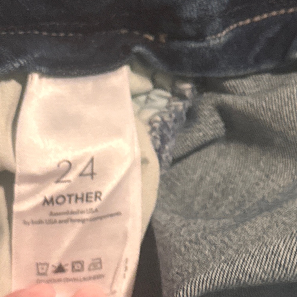 Mother Cinch Greaser Ankle Jeans in Dark & Stormy Night - Picture 10 of 12